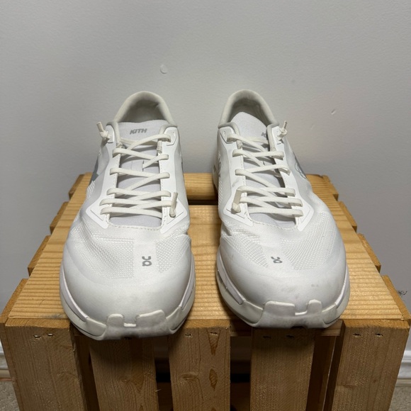 Kith Shoes - Kith x On Cloud Collab ice White Sneakers